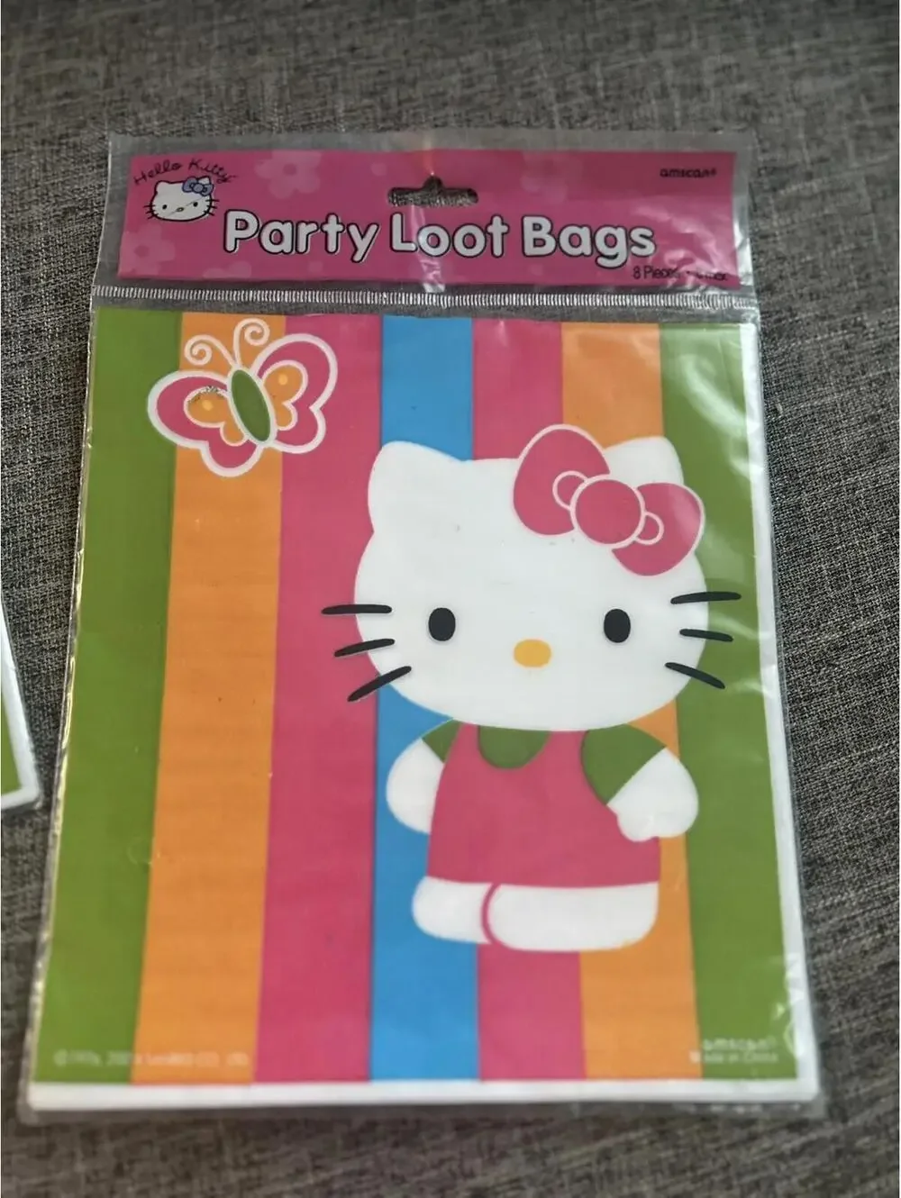 Sanrio Hello Kitty Party Supplies 16 Treat Bags and 16 Napkins